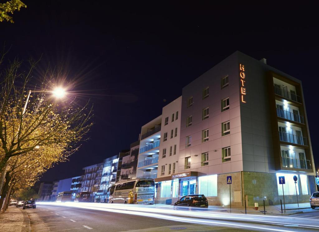 Hotel Azinheira By Ridan Hotels فاطمة المظهر الخارجي الصورة